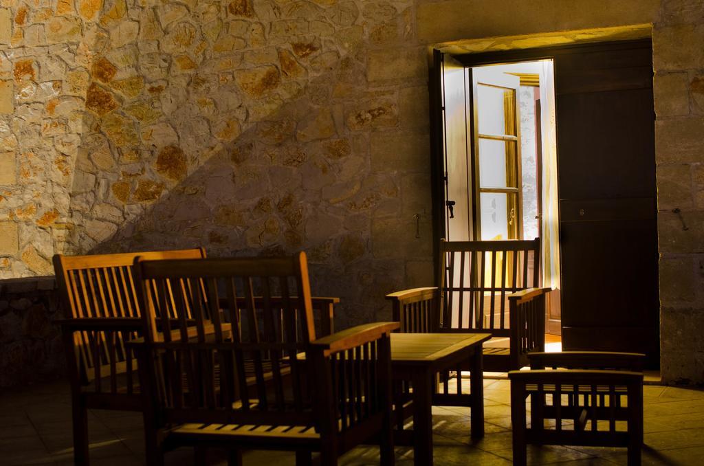 Klymeni Traditional Homes نافبليو المظهر الخارجي الصورة