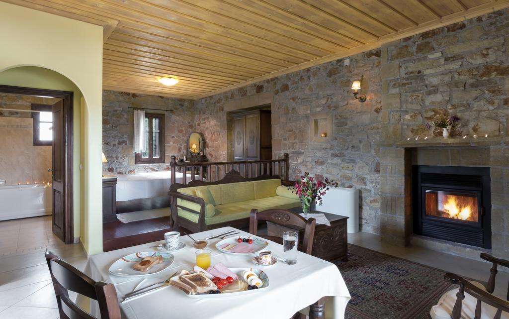 Klymeni Traditional Homes نافبليو المظهر الخارجي الصورة